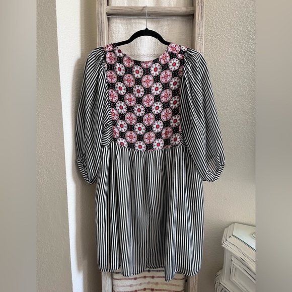 Bohemian dress! - Picture 2 of 4